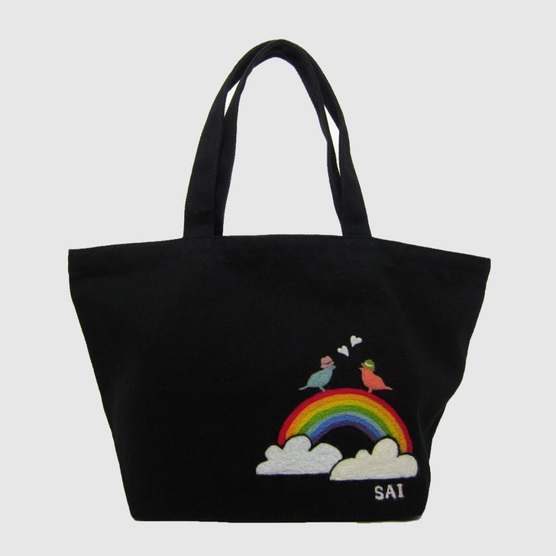 SAI　羊毛刺しゅうのバッグ　－虹と小鳥－